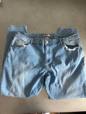 Blue Skinny Jean Women’s